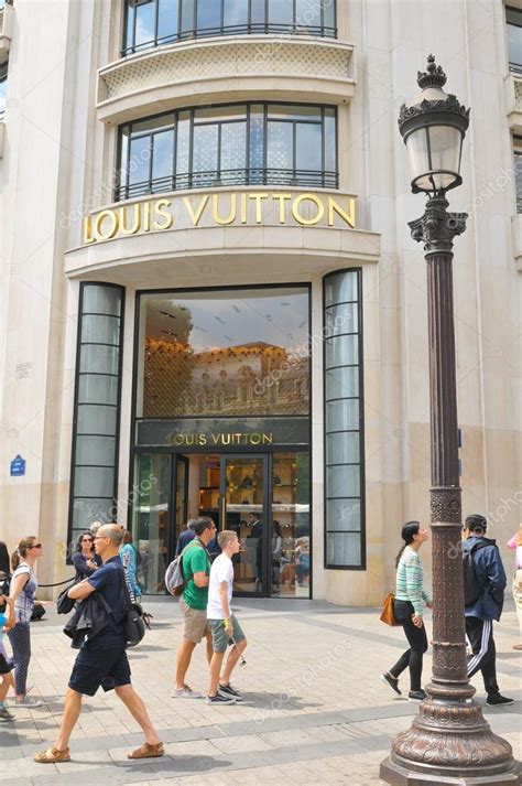 louis vuitton paris store hours|Louis Vuitton Paris store prices.